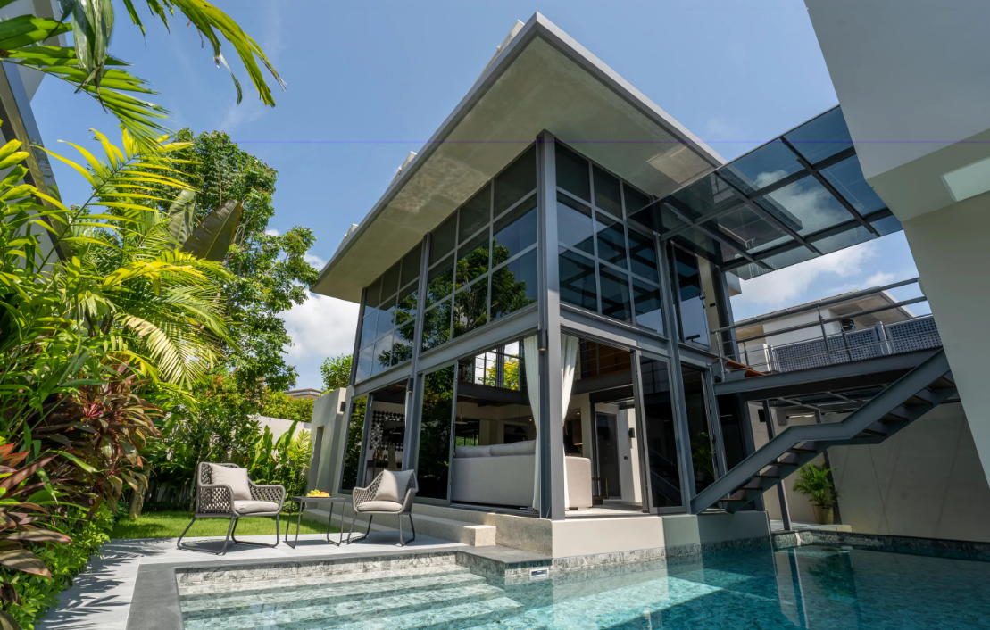 Riverhouse